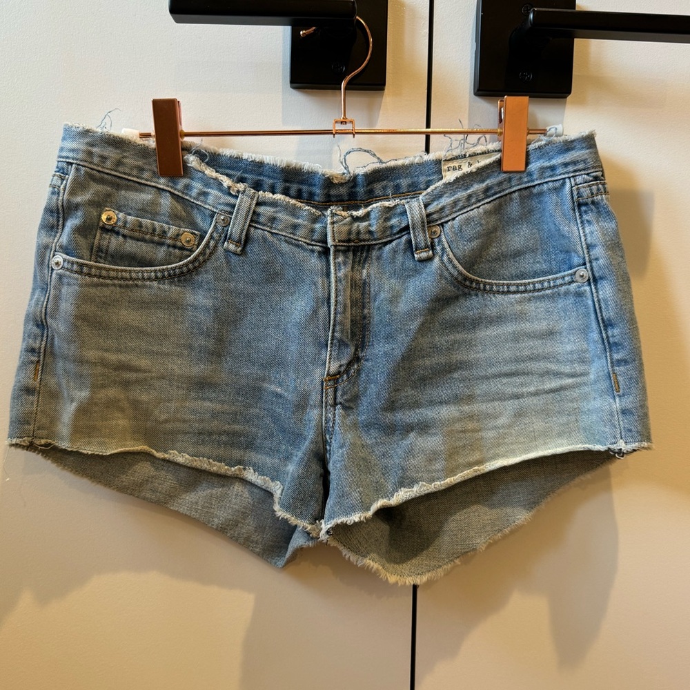 Rag & Bone/ JEAN, denim cut off shorts, 24